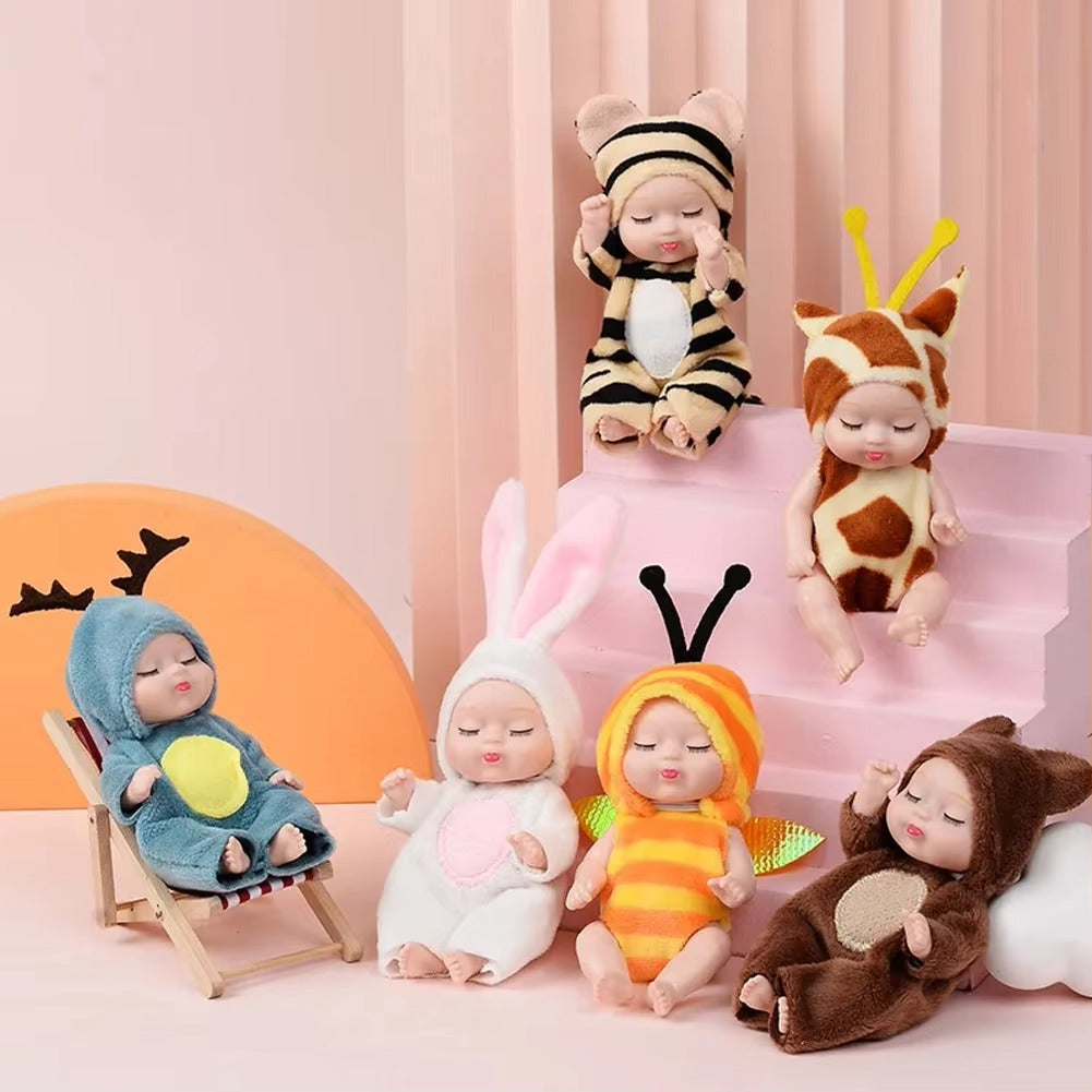 3.5′ Mini Reborn Baby Doll Set – 6pcs with Clothes, Realistic Toy