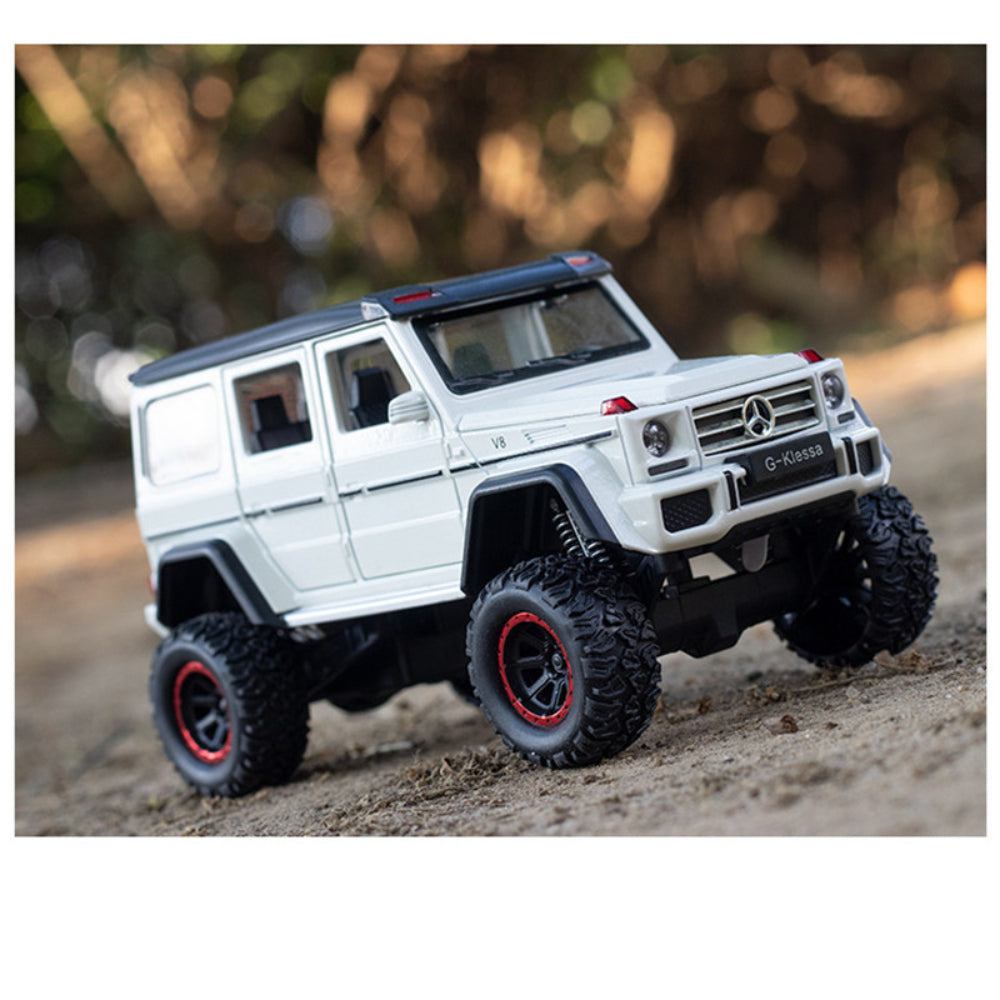 Mercedes Benz G500 Diecast Alloy Off-Road SUV Simulation Model Vehicle With Dynamic Music And Light